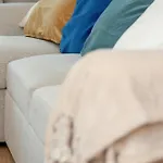 Stylish In A Modern Development Parking & Balcony By Renters *
