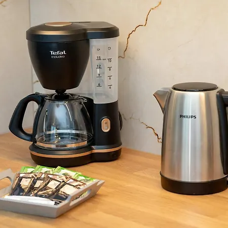 Stylish In A Modern Development Parking & Balcony By Renters Apartment Danzig