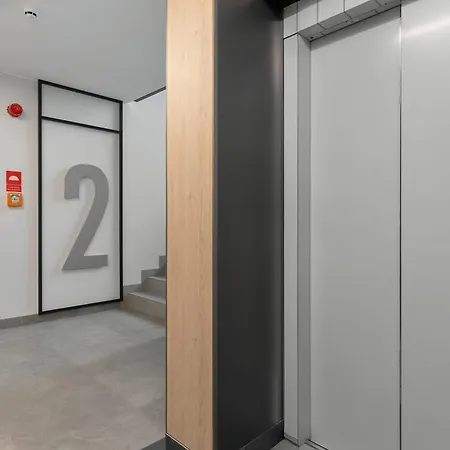 Apartment Stylish In A Modern Development Parking & Balcony By Renters Danzig