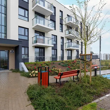 Apartment Stylish In A Modern Development Parking & Balcony By Renters Danzig